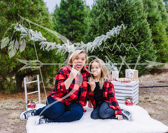 Jill and Chloe christmas ws-2