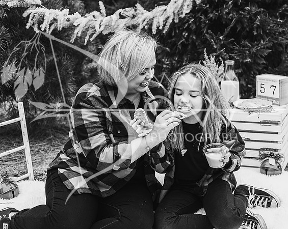 Jill and Chloe christmas ws-6