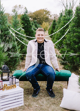 Sarah+family  xmas upsale-6
