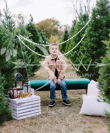 Sarah+family  xmas upsale-7