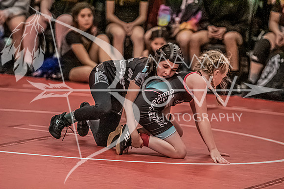 Lady outlaw holiday dual 2020-10