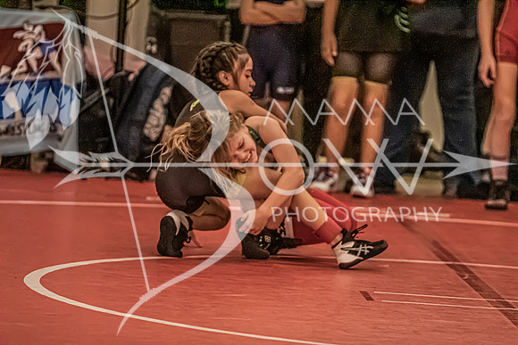 Lady outlaw holiday dual 2020-12